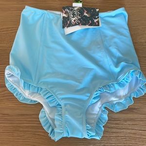 Kortni Jeane small bottoms NWT